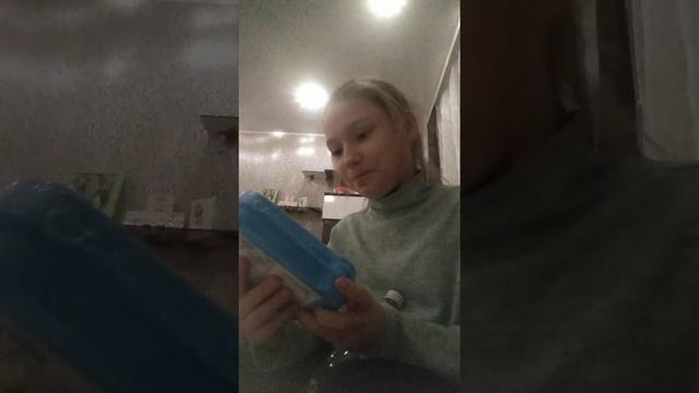 пробуем газировку со вкусом мяты и дыни, и мелиссы смотреть онлайн