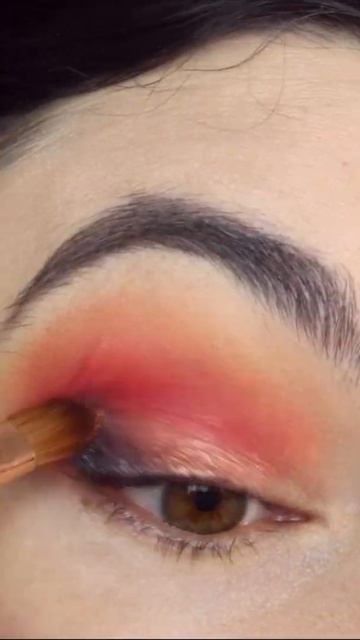 Sample Beauty The Cult palette | Красный макияж смотреть онлайн