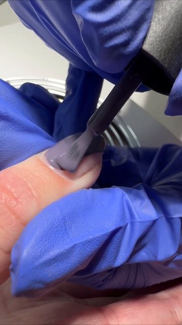 Gel polish on nails, color from Brands of I.Z.M - 068 🤌🏼✅💅🏻 смотреть онлайн