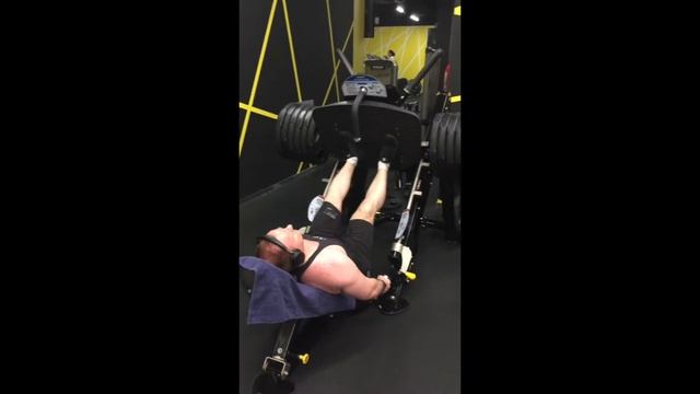 LegsDay смотреть онлайн