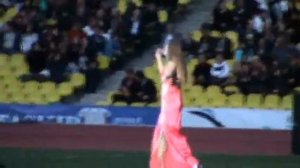 Вера Полетаева в Лужниках (гимн Армения, Россия)