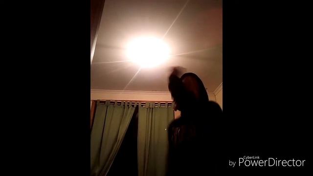Max is on crack смотреть онлайн