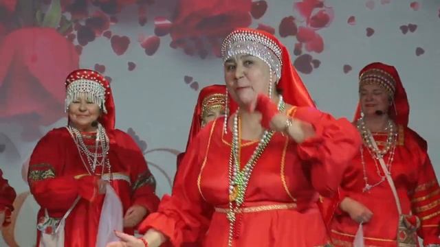 Праздничный концерт, посвященный Международному женскому дню смотреть онлайн