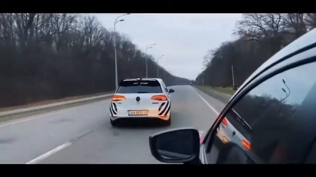 Король улиц Gti mk7 off white 👑 смотреть онлайн