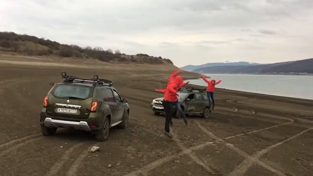 Дастер Дакар смотреть онлайн