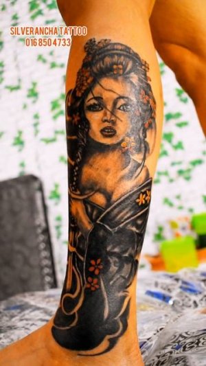 Cover up Old Tattoo with Geisha