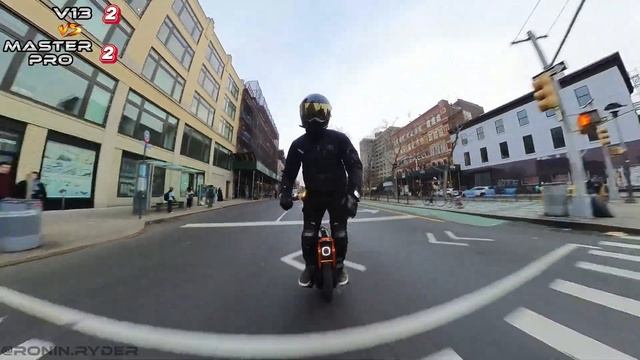 INMOTION V13 or BEGODE MASTER PRO ? Which one is the BEST Electric Unicycle ? смотреть онлайн