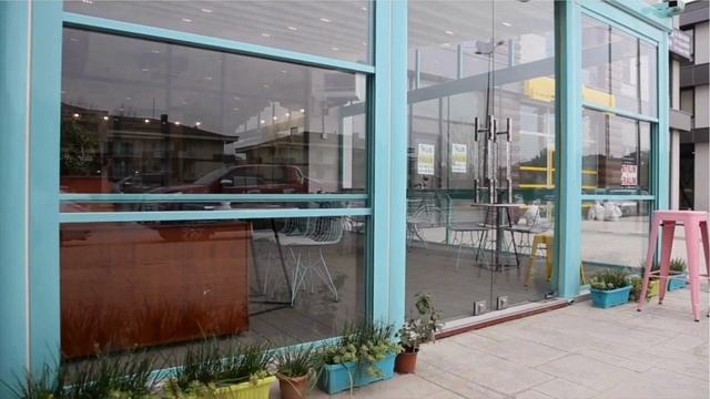 ПАРАПЕТНОЕ-ГИЛЬОТИННОЕ ОСТЕКЛЕНИ