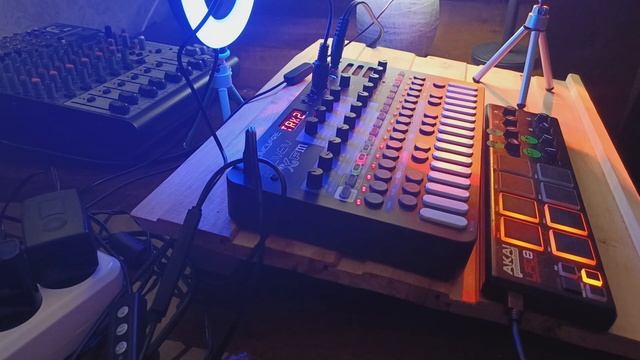 Sonicware Liven XFM - Great Ambient Track