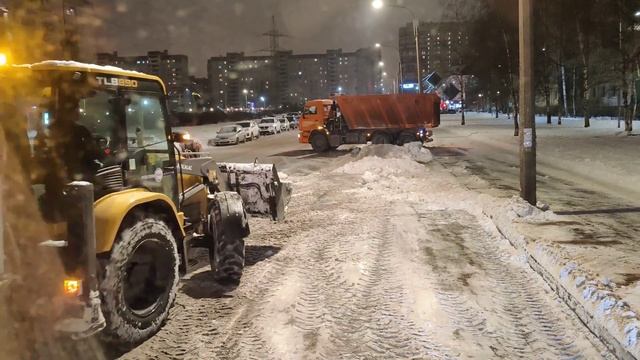 Вожу снег на Камазе 6520 смотреть онлайн