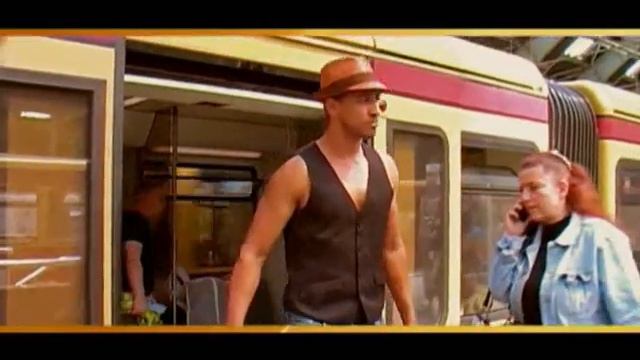 Roberto Kel Torres - Alle lieben Berlin смотреть онлайн
