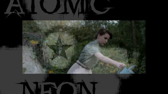 Atomic Neon - A Stranger (2015) смотреть онлайн