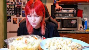 Мукбанг | Салат Цезарь и Салат Столичный | Обжор Асмр