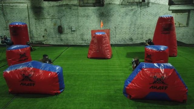 Пейнтбол в клубе Лидер смотреть онлайн