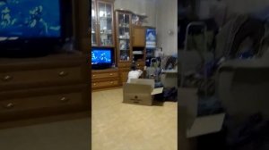 Больная девочка хочет срать