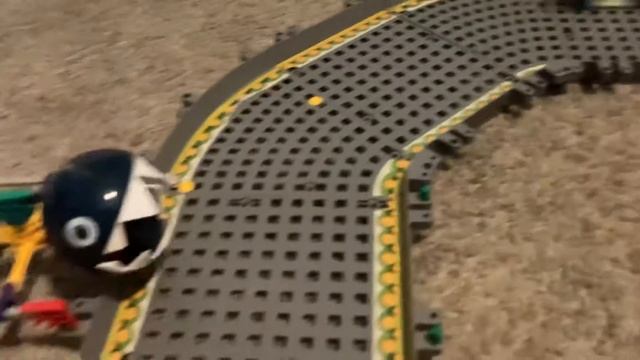 Mario Kart Cup Calypso Grand Prix 1/4 Chain Chomps Garden Featuring Wario,Yoshi, And Luigi)
