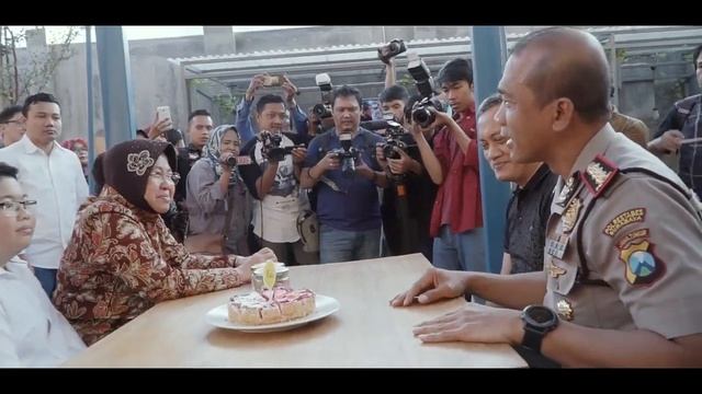 Kapolrestabes Surabaya Hadiri Pembukaan Bober Cafe Surabaya смотреть онлайн