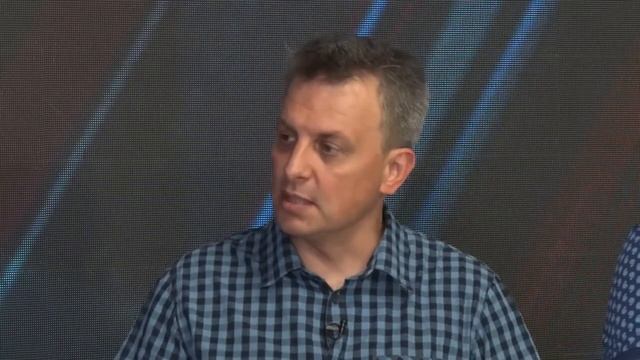 82. О единстве русских и украинцев смотреть онлайн