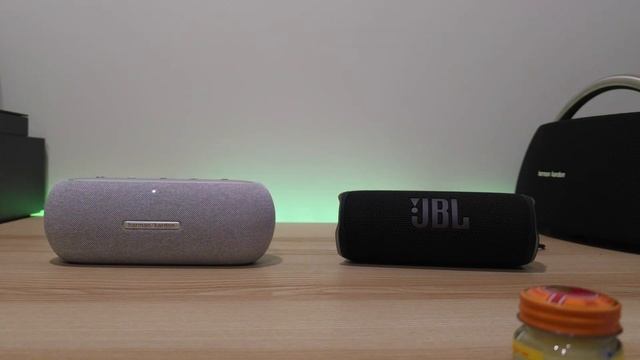 Harman/Kardon Luna Vs JBL Flip6 смотреть онлайн