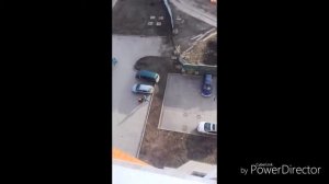 S/V - ПОПАЛИ В ОКНО. СКИДЫВАЕМ ПАКЕТЫ С ВОДОЙ.