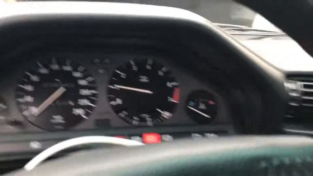 BMW E30 318i M42 Engine Test смотреть онлайн