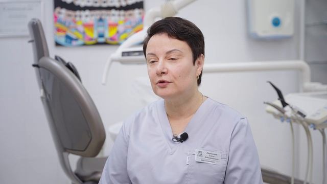 Из каких этапов состоит профессиональная гигиена. Стоматология Бобров Клиник. Доктор Дмитриева Е. А смотреть онлайн