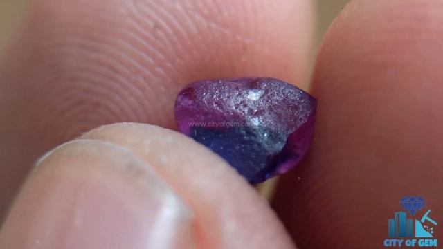 Ceylon Natural Bi-Color Sapphire, Dark Blue Sapphire "kaka blue" (කාක නිල්) and Pink Sapphire смотреть онлайн