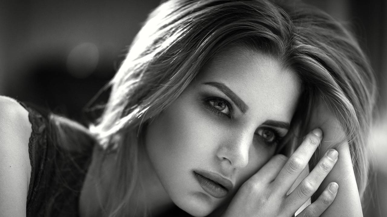 ЖЕНЩИНЕ смотреть онлайн