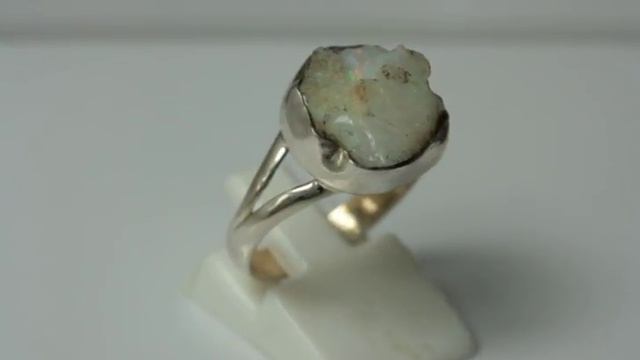 Кольцо оправа серебро 925, вставка природный опал смотреть онлайн