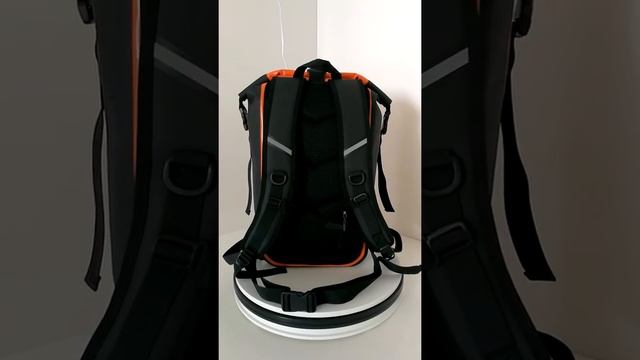 25 Liter Active Waterproof Backpack - Two color combo style смотреть онлайн