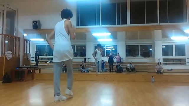 Sergey Gazaryan - Timba Despelote смотреть онлайн