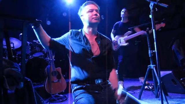 Ундервуд - Платье в горошек смотреть онлайн