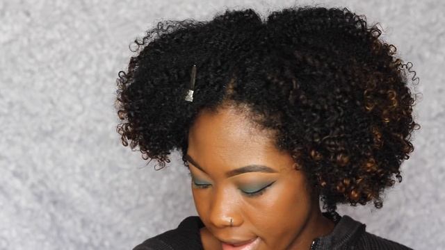 GREEN SMOKEY EYESHADOW TUTORIAL | KAT VON D Metal Matte Eyeshadow Palette смотреть онлайн