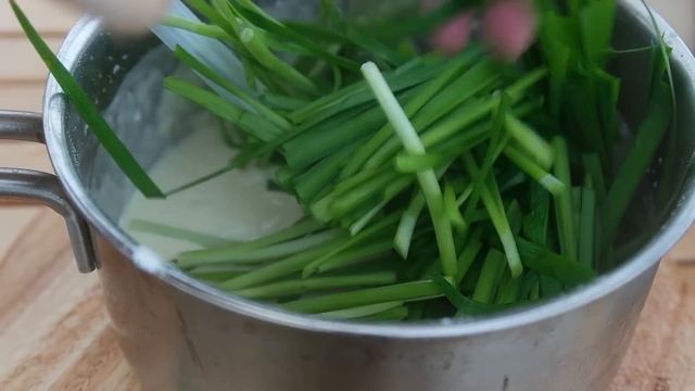 퍼붓는 비! 준비 많이한 우중캠핑인데 두려울 정도의 폭우! 그래도 텐트안에서 지글보글 냠냠! 빗소리 ASMR смотреть онлайн