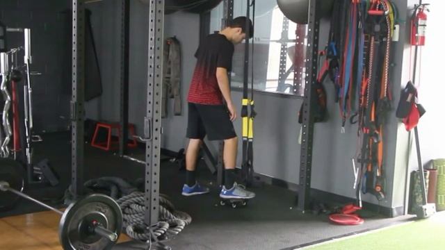 Cole Yoshida (2021)(12/31/17) Coach Moreno Speed/strength Prep Next Level 4 days a Wk смотреть онлайн