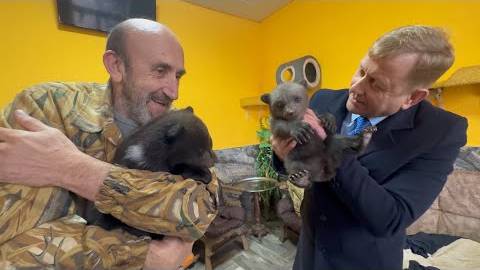 НЕВОЗМОЖНО! Мы с Владом теперь кормим дома САМЫХ СВИРЕПЫХ зверей, которые ежегод смотреть онлайн