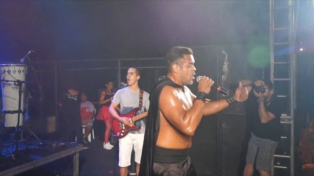 Polo Várzea - Show de Marcelo Ferrari - A Praieira - Nação Zumbi смотреть онлайн