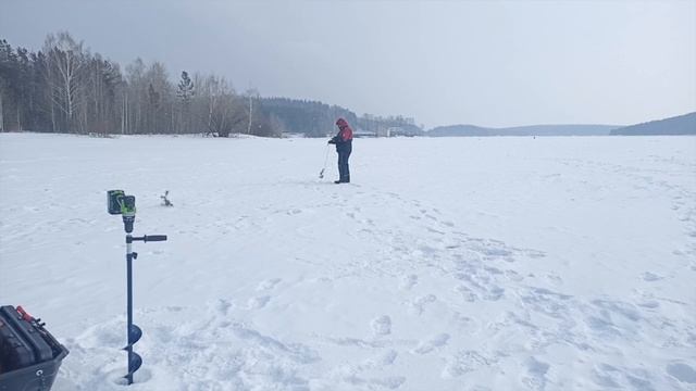 Рыбалка на Урале. Глухозимье. Спортивная, г.Волчиха смотреть онлайн
