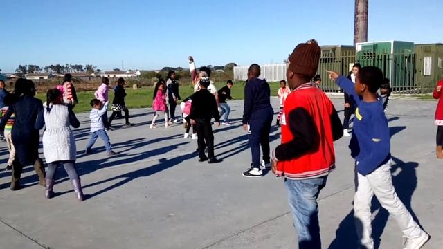 Sunday School Games: 5,4,3,2,1 STOP