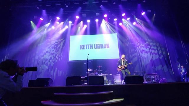 Keith Urban- Medley (Live) смотреть онлайн