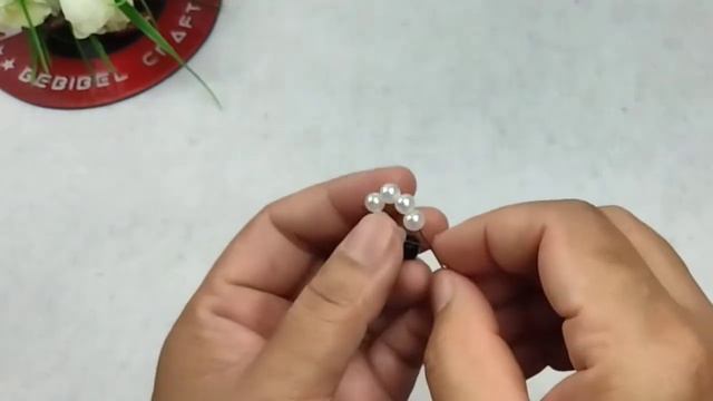 Cara Membuat Anting dan Gelang Cantik Dari Mutiara Sintetis смотреть онлайн