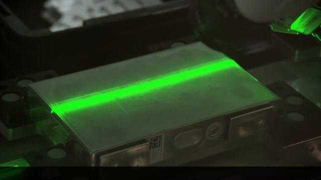 Feature: BMW Brilliance Automotive eröffnet Batteriefabrik in Shenyang. смотреть онлайн