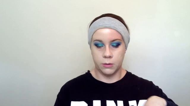 Feeling a little blue using the Ace Beaute Oceanic Pallet смотреть онлайн