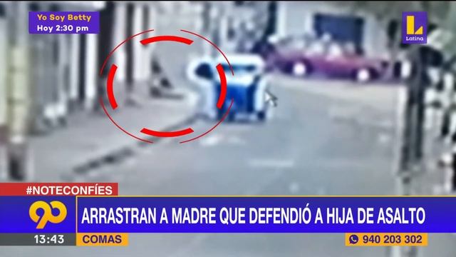 Comas: madre defiende a su hija de asalto y es arrastrada por ladrones смотреть онлайн