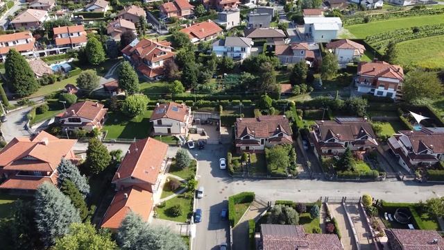 LastOneMileFlightToRosta210802 смотреть онлайн