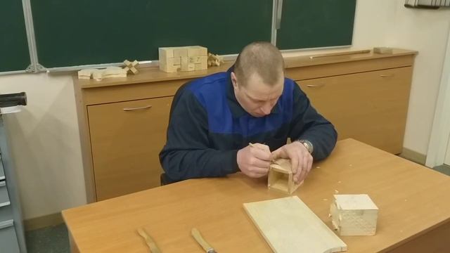 Геометрическая резьба по дереву. смотреть онлайн