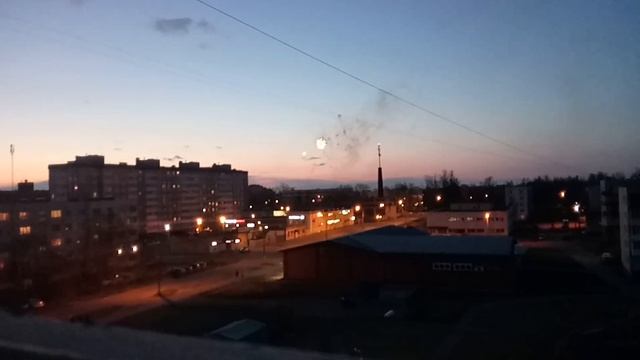 Салют в ЛОМОНОСОВЕ. смотреть онлайн