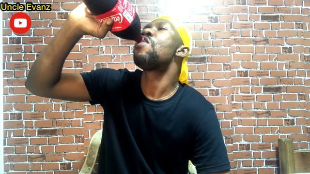 DRINKING 1.5L COKE WITH JUST ONE TAKE (BURP) CHALLENGE смотреть онлайн
