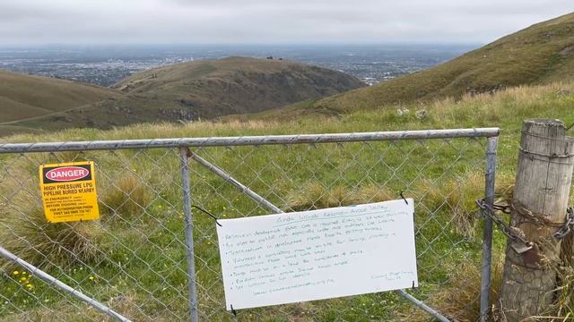 Литтелтон-Крайстчерч: дорога через холмы. Lyttelton-Christchurch (New Zealand). 4к Video