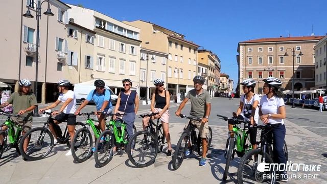 Emotion Bike - Ebike Tour Rimini - Tour Del Centro Storico Della Città